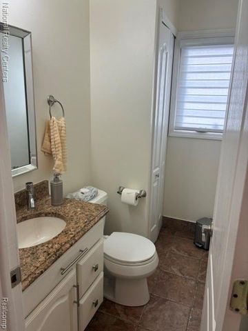 5031 Scarsdale Drive, Sterling Heights, MI 48310