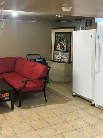 5031 Scarsdale Drive, Sterling Heights, MI 48310