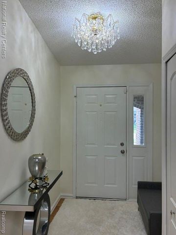 5031 Scarsdale Drive, Sterling Heights, MI 48310