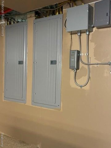 5031 Scarsdale Drive, Sterling Heights, MI 48310