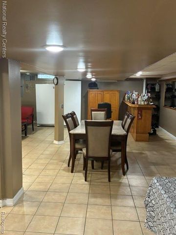 5031 Scarsdale Drive, Sterling Heights, MI 48310