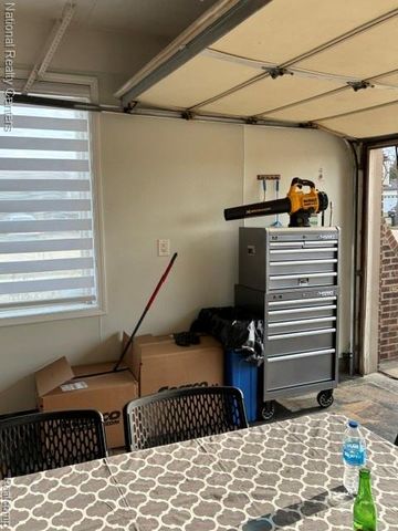 5031 Scarsdale Drive, Sterling Heights, MI 48310