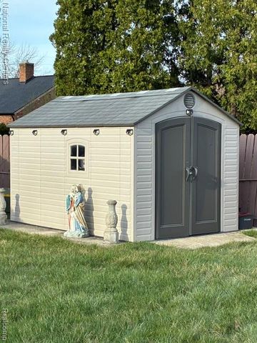 5031 Scarsdale Drive, Sterling Heights, MI 48310