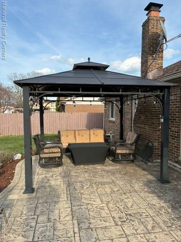 5031 Scarsdale Drive, Sterling Heights, MI 48310