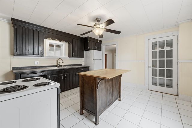 115 Front Street, Exeter, NH 03833