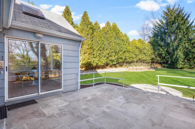 226 Guion Drive, Mamaroneck, NY 10543