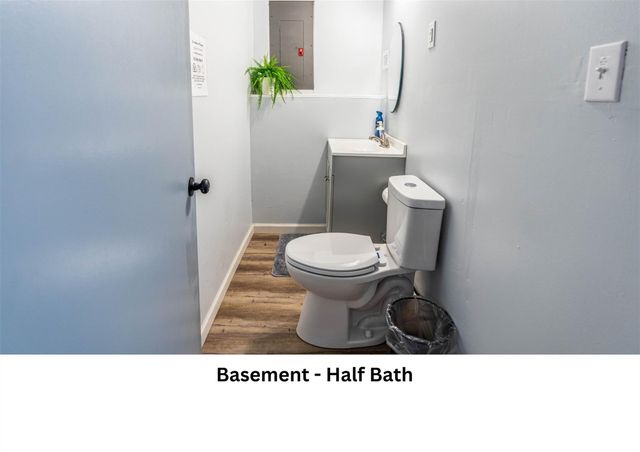 8144 Ashwood Drive, Charlotte, NC 28215