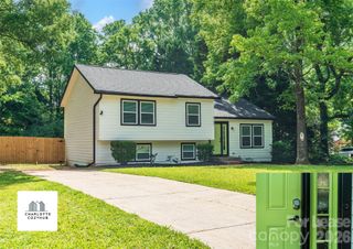 8144 Ashwood Drive, Charlotte, NC 28215