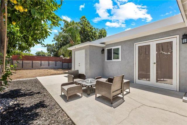 4909 El Molino Avenue, Riverside, CA 92504
