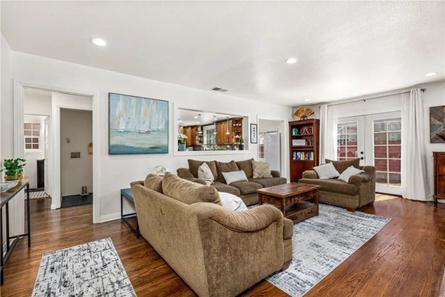 4909 El Molino Avenue, Riverside, CA 92504