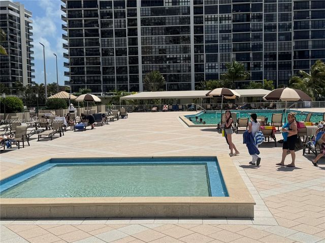 1985 S Ocean Dr 12A, Hallandale Beach, FL 33009