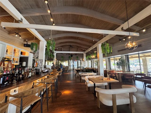 1985 S Ocean Dr 12A, Hallandale Beach, FL 33009