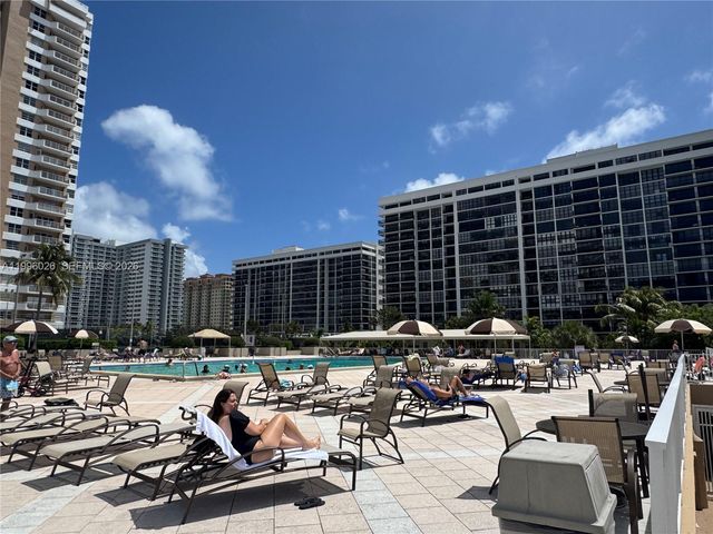 1985 S Ocean Dr 12A, Hallandale Beach, FL 33009