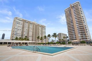 1985 S Ocean Dr 12A, Hallandale Beach, FL 33009