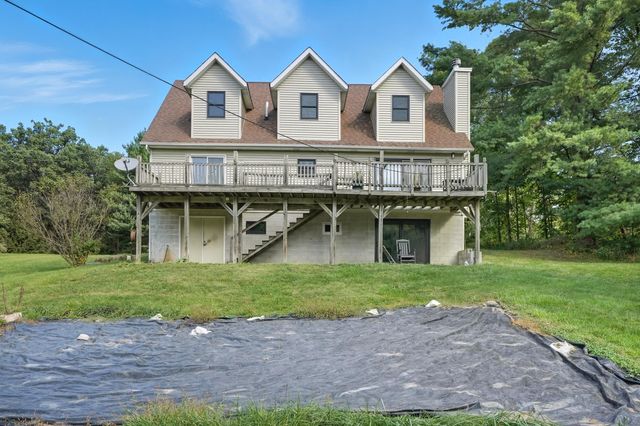 450 E Greening Road, Chesterton, IN 46304