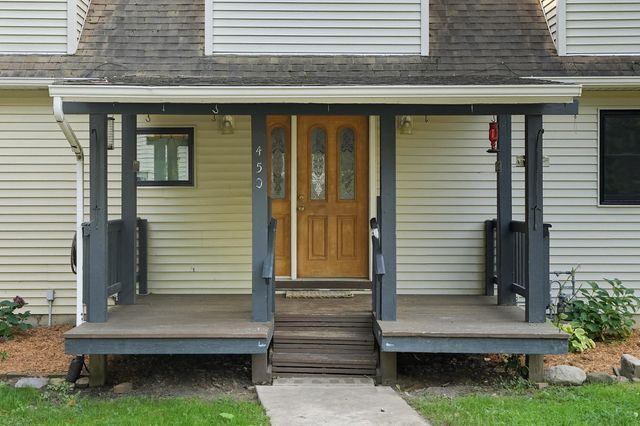 450 E Greening Road, Chesterton, IN 46304