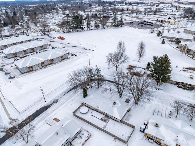 801 Pearl Street, Mauston, WI 53948