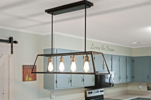 607 Portia Street, Edisto Island, SC 29438