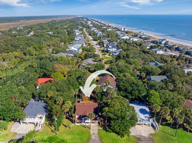 607 Portia Street, Edisto Island, SC 29438