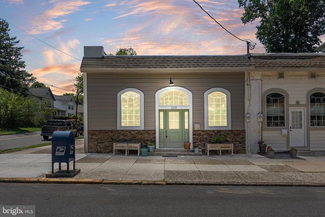 268 WYOMING AVE, Audubon, NJ 08106