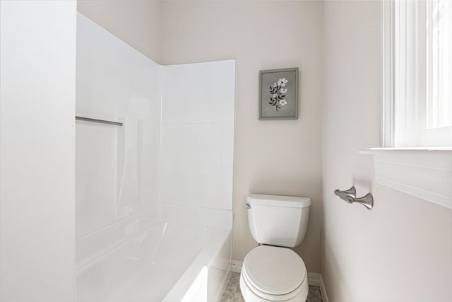 130 Cottage St, Franklin, MA 02038