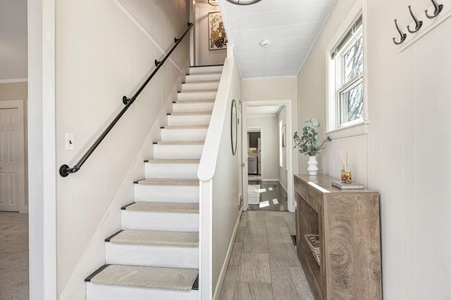 130 Cottage St, Franklin, MA 02038