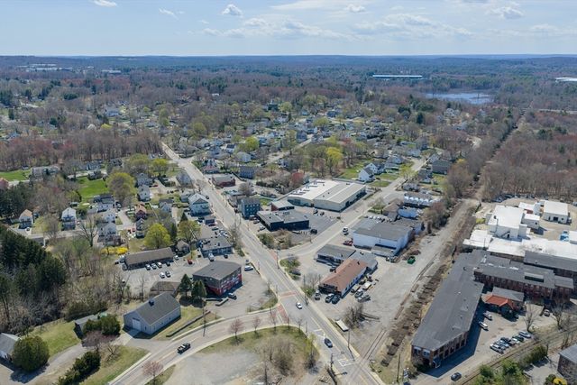 130 Cottage St, Franklin, MA 02038