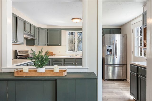 130 Cottage St, Franklin, MA 02038