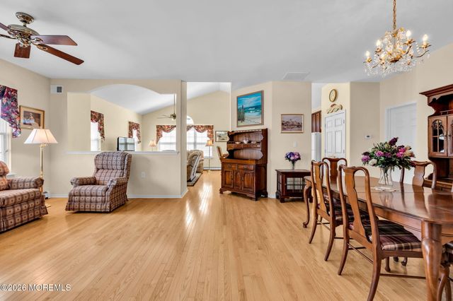 20 Donatello Drive, Manchester, NJ 08759