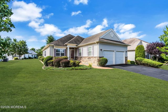 20 Donatello Drive, Manchester, NJ 08759