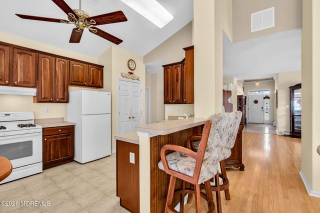 20 Donatello Drive, Manchester, NJ 08759