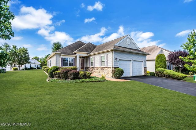 20 Donatello Drive, Manchester, NJ 08759