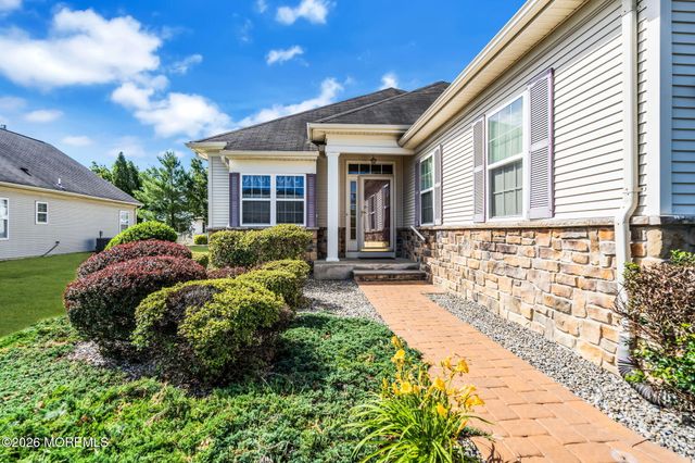 20 Donatello Drive, Manchester, NJ 08759