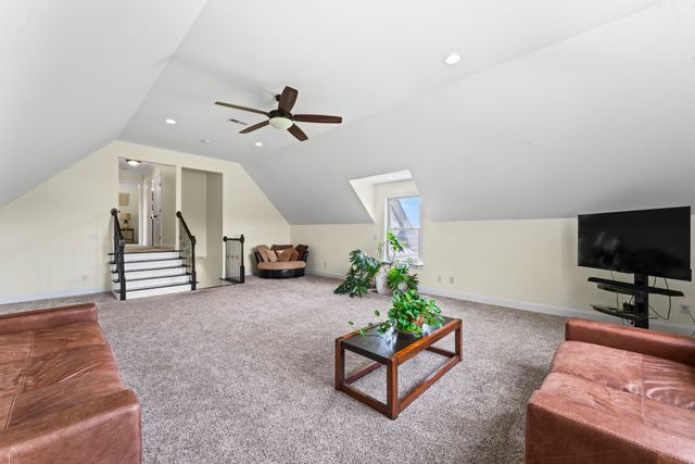 120 Wartrace Creek Rd, Wartrace, TN 37183