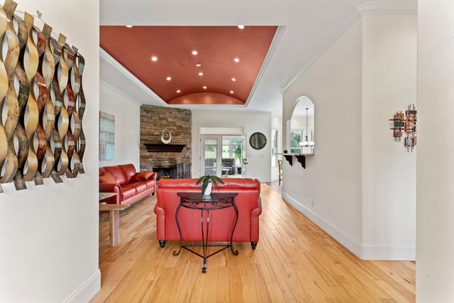 120 Wartrace Creek Rd, Wartrace, TN 37183