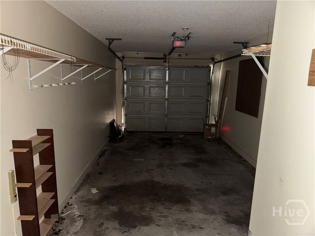145 Holland Park Circle, Savannah, GA 31419