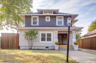 2912 S Jennings Avenue S, Fort Worth, TX 76110