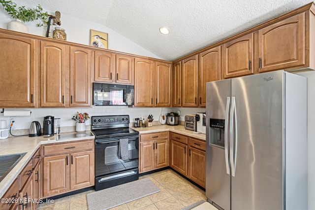 1861 COPPER STONE Drive D, Fleming Island, FL 32003