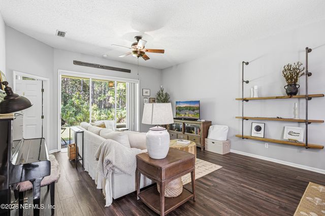 1861 COPPER STONE Drive D, Fleming Island, FL 32003