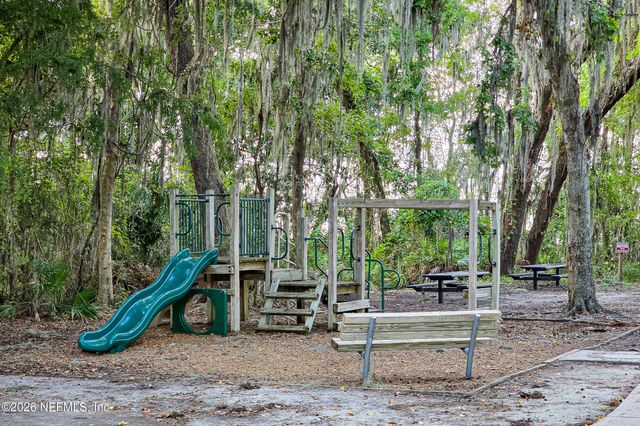 1861 COPPER STONE Drive D, Fleming Island, FL 32003