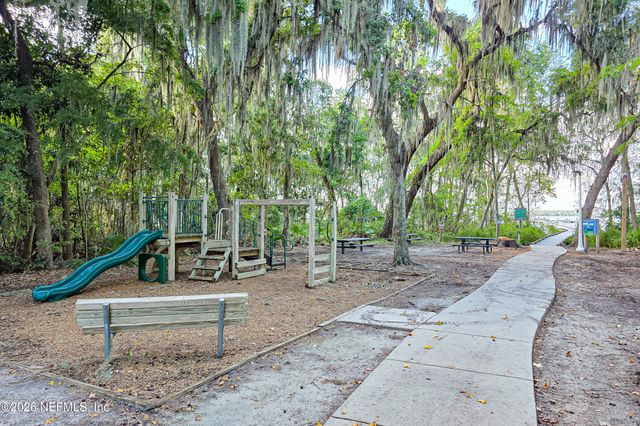 1861 COPPER STONE Drive D, Fleming Island, FL 32003