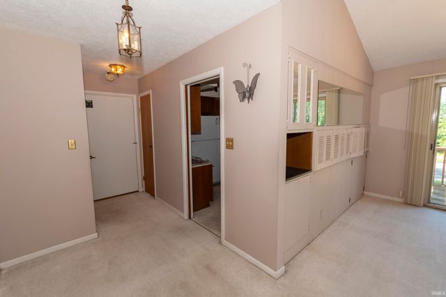 2711 Northside unit C Boulevard C, South Bend, IN 46615