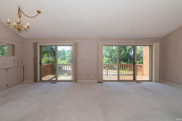 2711 Northside unit C Boulevard C, South Bend, IN 46615