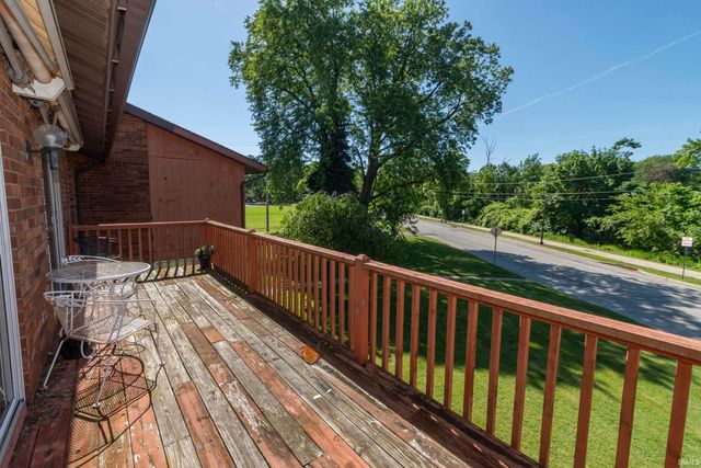 2711 Northside unit C Boulevard C, South Bend, IN 46615