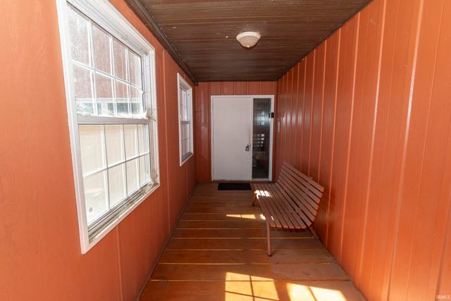 2711 Northside unit C Boulevard C, South Bend, IN 46615