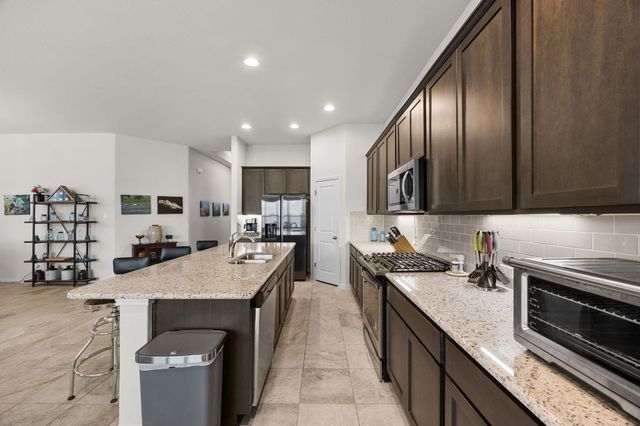 531 Tanda LN, Hutto, TX 78634