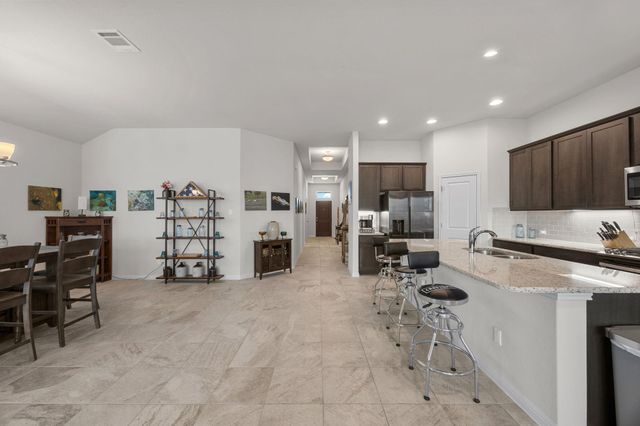 531 Tanda LN, Hutto, TX 78634