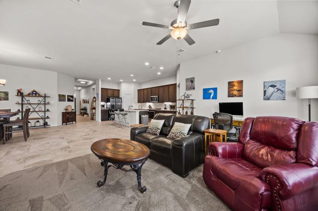 531 Tanda LN, Hutto, TX 78634