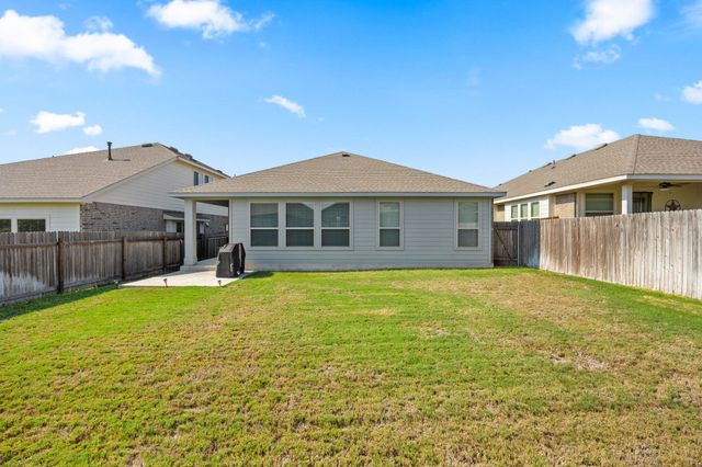 531 Tanda LN, Hutto, TX 78634