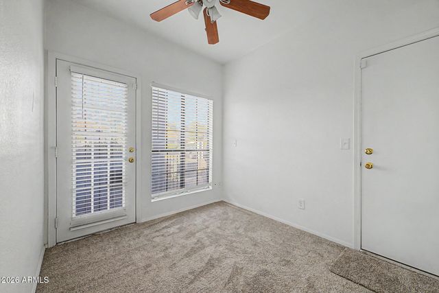 8888 N 47th Avenue 123, Glendale, AZ 85302
